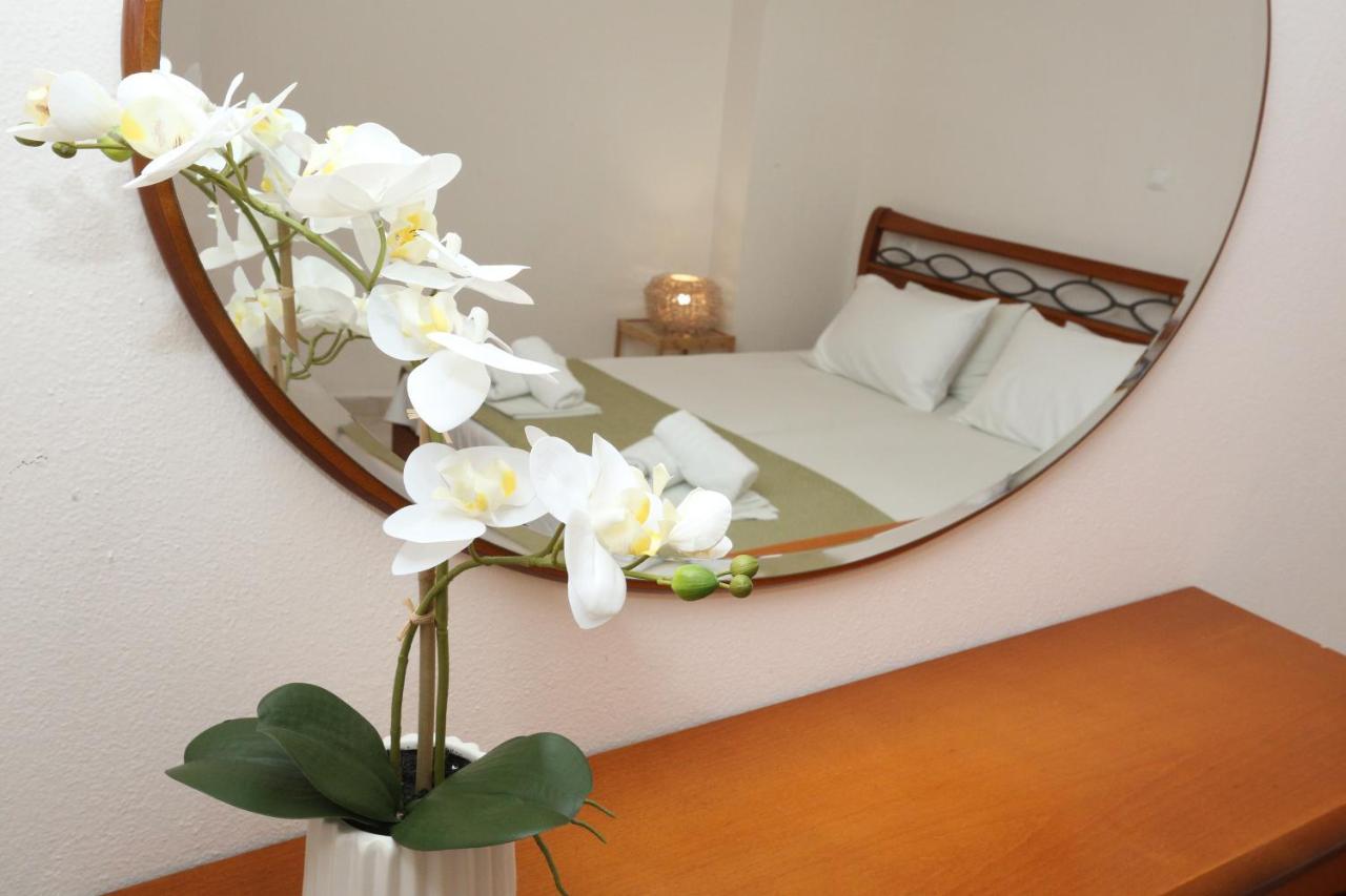 Palia Platia Apartments Пефкохорі Екстер'єр фото