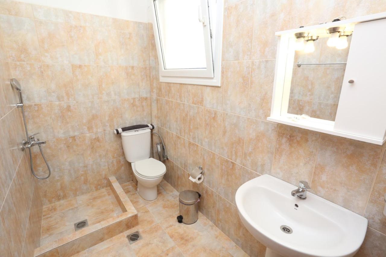 Palia Platia Apartments Пефкохорі Екстер'єр фото
